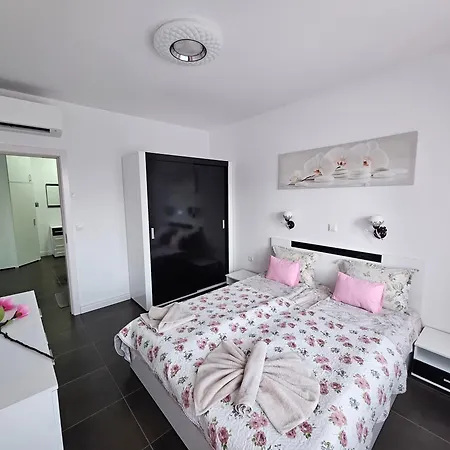 Apartamento Rose Garden Deluxe Chernomorets